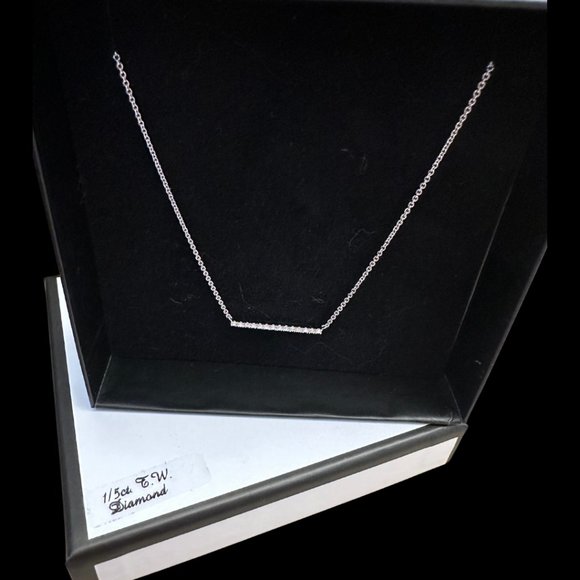 1/5ct White Diamond Bar Necklace - Picture 3 of 3